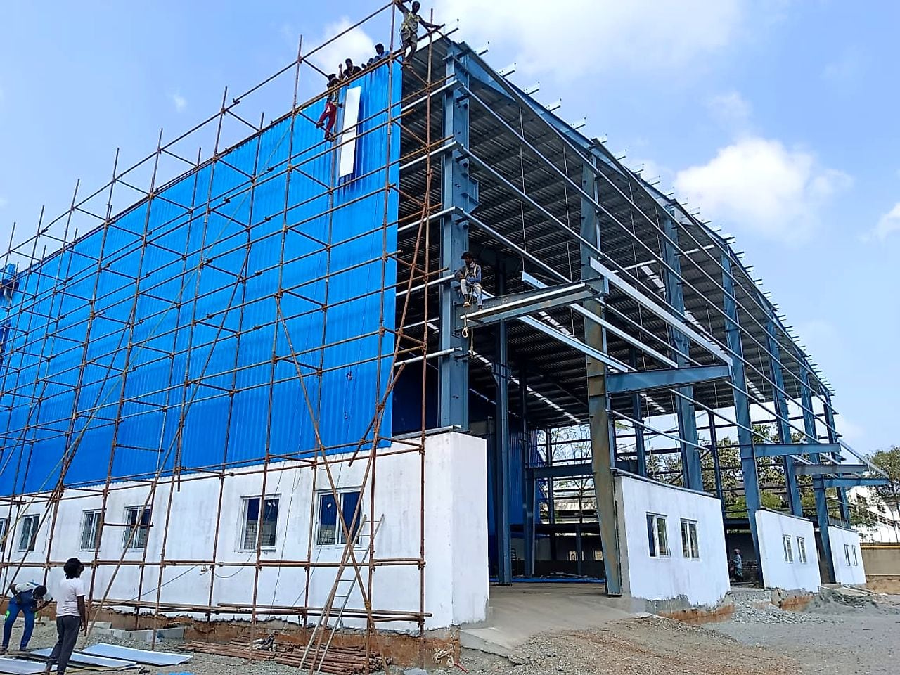 PEB Structure with Site Cabins — Structural Steel Fabrication by Boss Fabrication